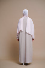 Load image into Gallery viewer, Heart-shaped hand-sewn abaya (PINK)