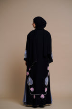 Load image into Gallery viewer, Premium luxury floral detailed black open abaya with gray chiffon panels.