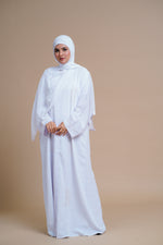 Load image into Gallery viewer, EMBELLISHED Hand Work OPEN ABAYA (White)