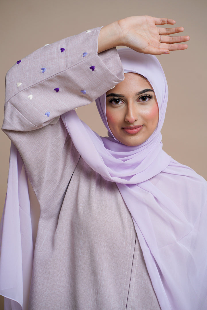 Heart-shaped hand-sewn abaya (PINK)