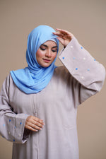 Load image into Gallery viewer, Heart-shaped hand-sewn abaya (PINK)
