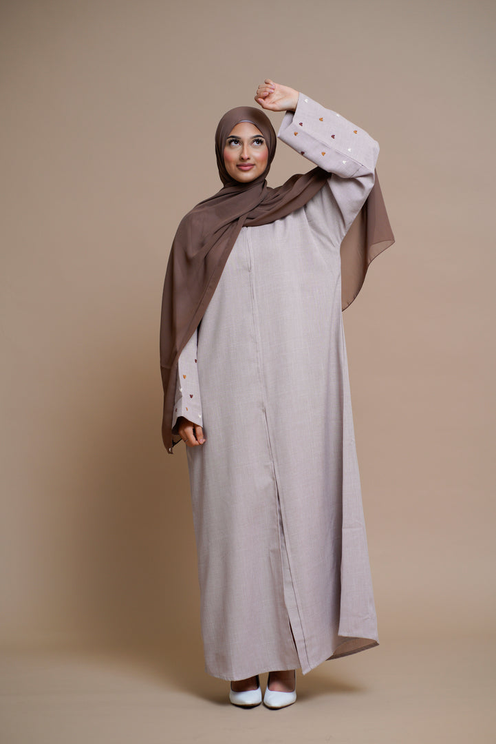 Heart-shaped hand-sewn abaya (PINK)