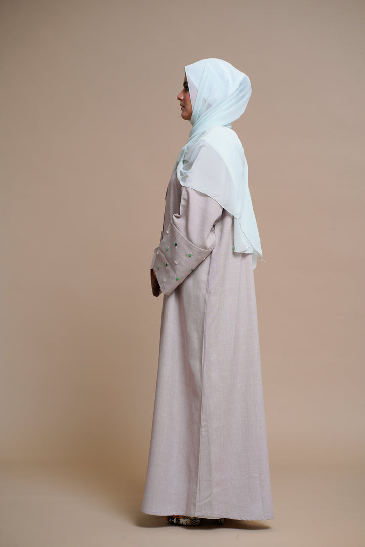 Heart-shaped hand-sewn abaya (PINK)