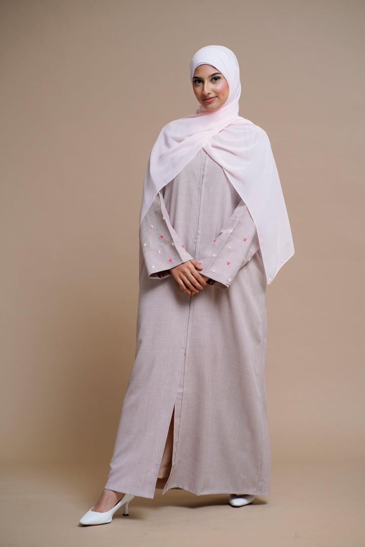 Heart-shaped hand-sewn abaya (PINK)