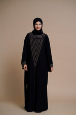 Load image into Gallery viewer, LUXURY BLACK EMBELLISHED CLOSED ABAYA
