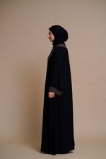 Load image into Gallery viewer, LUXURY BLACK EMBELLISHED CLOSED ABAYA
