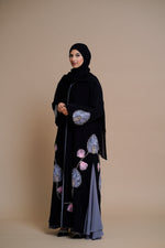 Load image into Gallery viewer, Premium luxury floral detailed black open abaya with gray chiffon panels.
