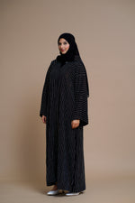 Load image into Gallery viewer, Luxury shiny Abaya with Extensive Embellishments (Black)
