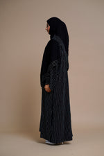 Load image into Gallery viewer, Luxury shiny Abaya with Extensive Embellishments (Black)
